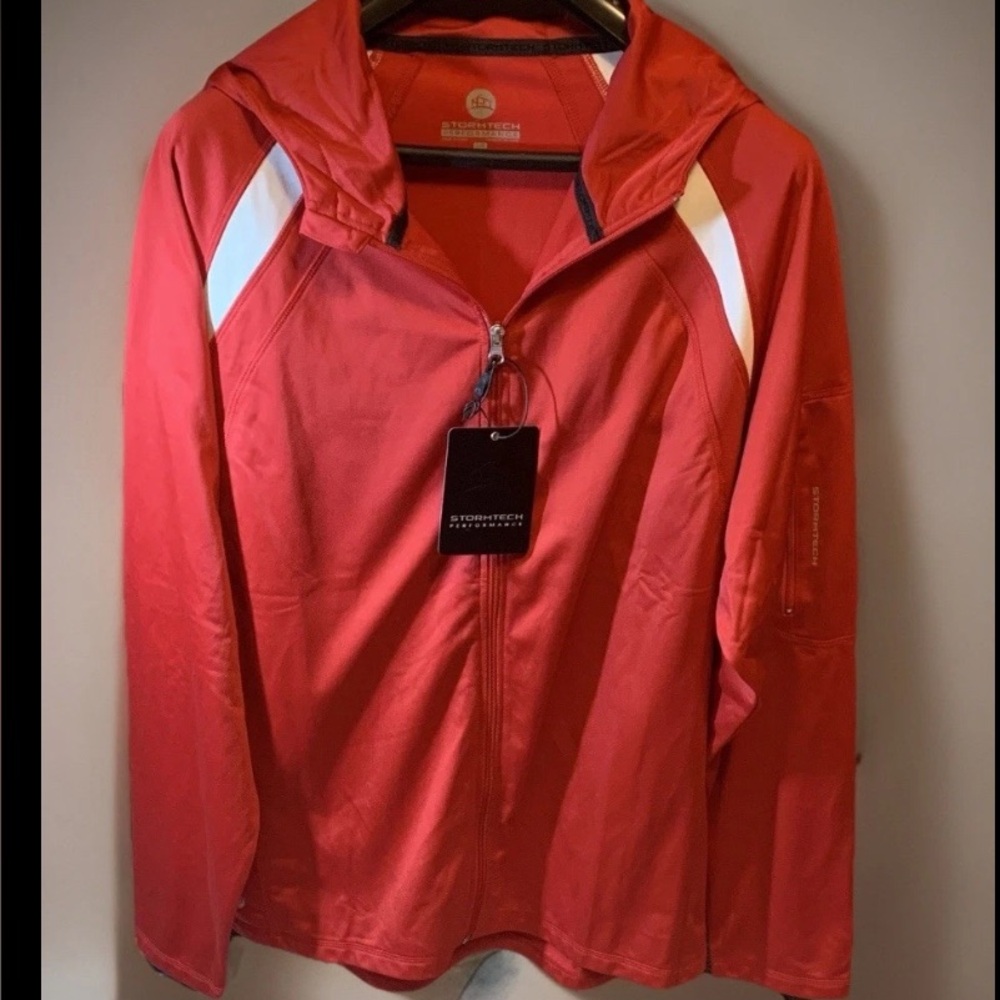 Storm Red Performance Jacket - Picture 3 of 6